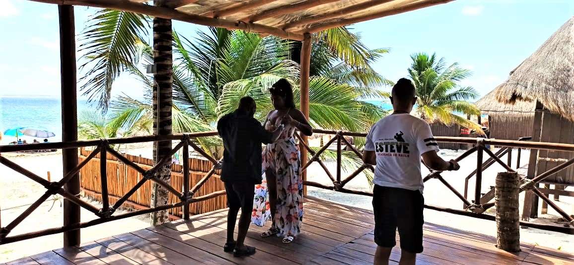 1 Private Salsa Class Puerto Morelos